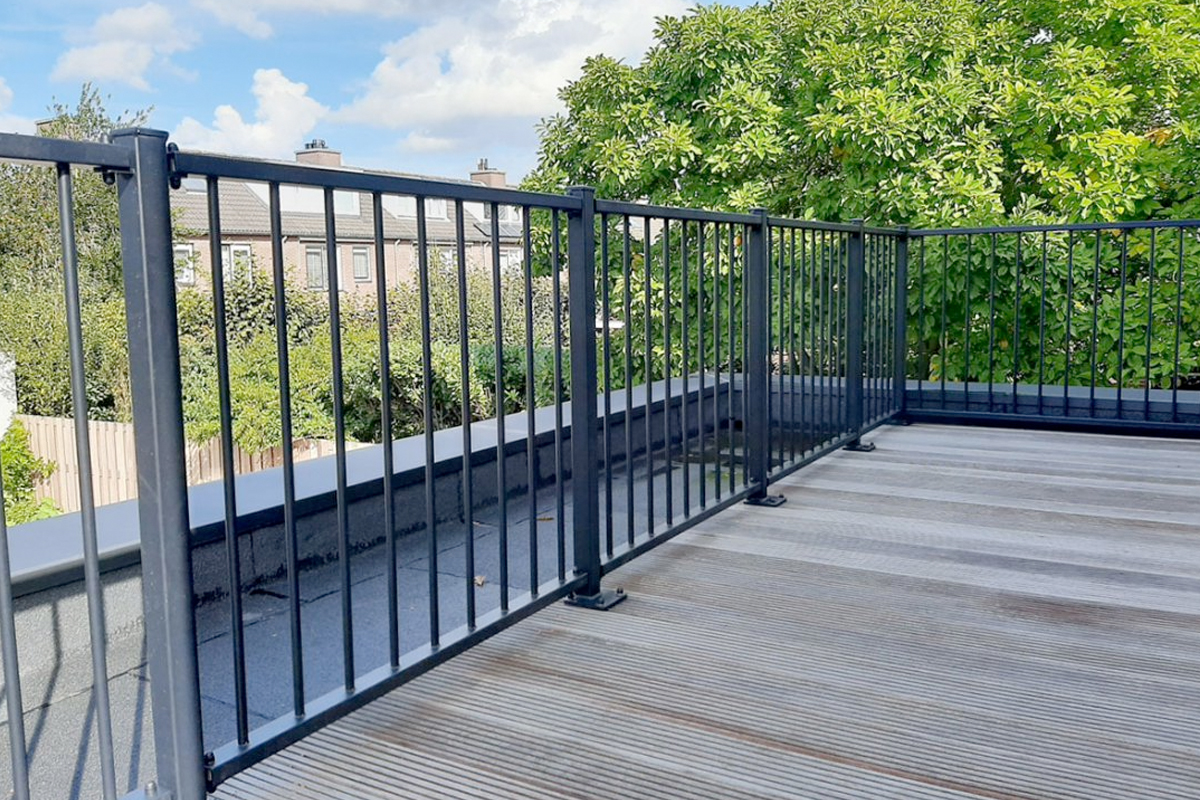 Balkonhekken vervangen