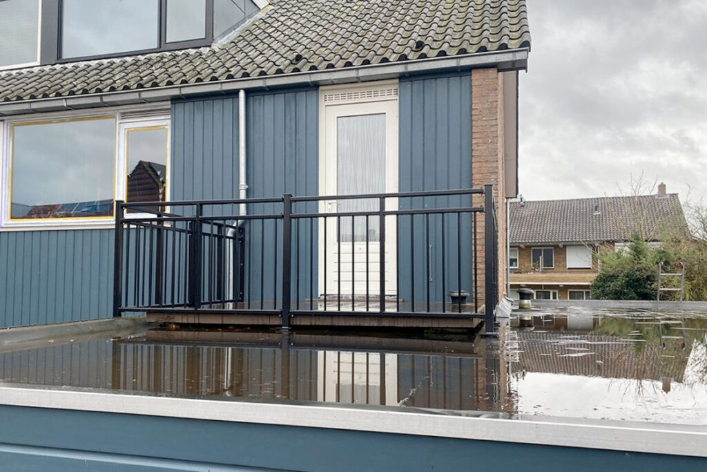 Balkonhek kopen in Genemuiden