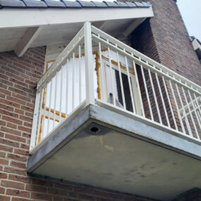 Balkonhek kopen in Genemuiden