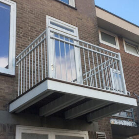 Balkonhek kopen in Zwartsluis