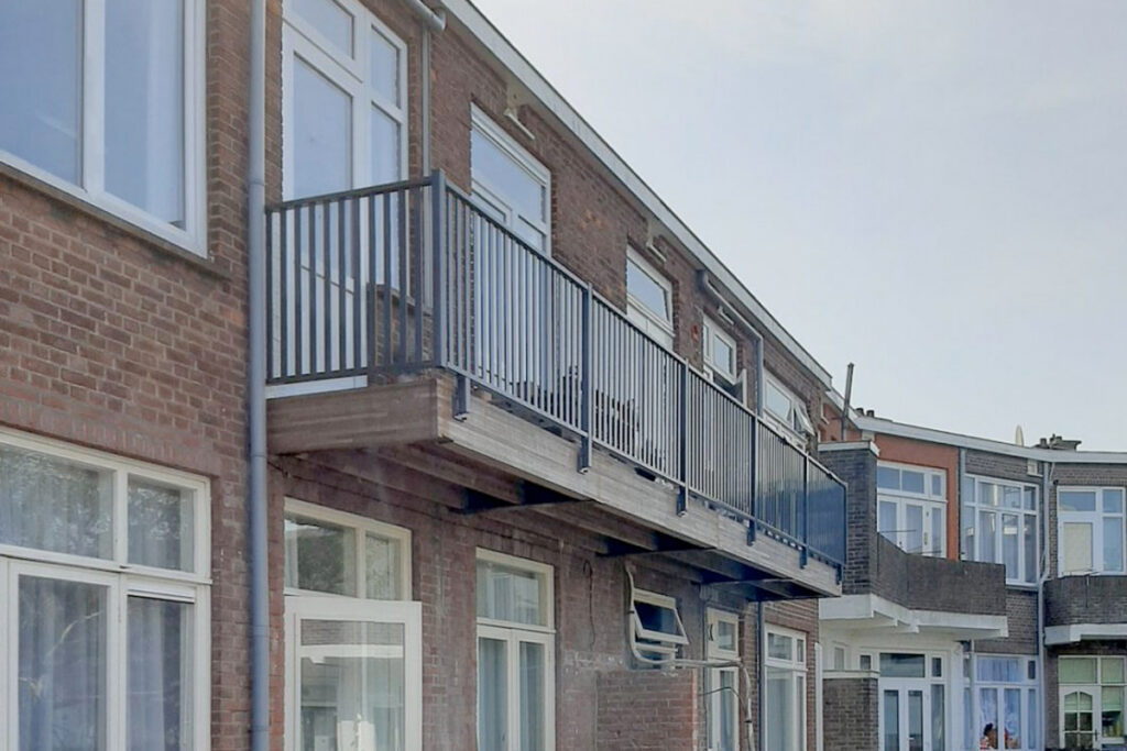 Balkonhek laten maken in Kampen