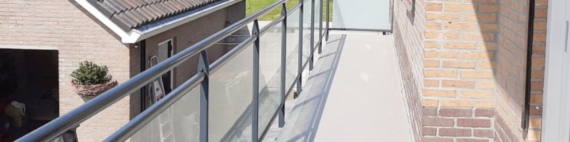 Glazen balustrade in IJsselmuiden