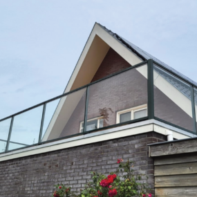 Glazen balustrade in Dalfsen