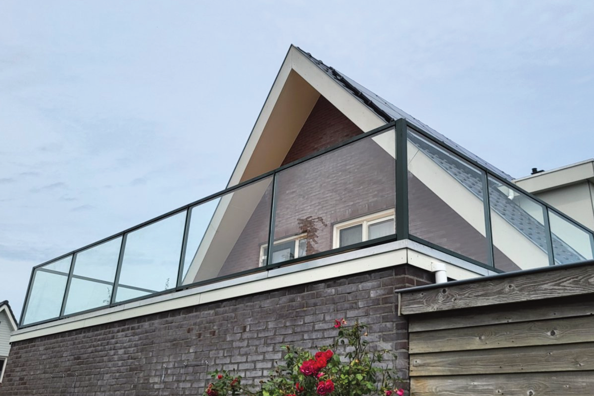 Glazen balustrade in Dalfsen