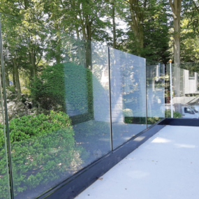 Glazen balustrade in Enschede