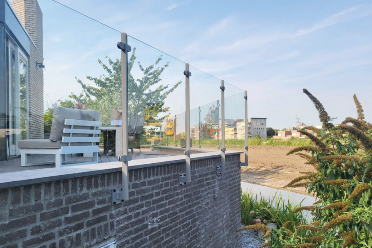 Glazen balustrade in Ommen