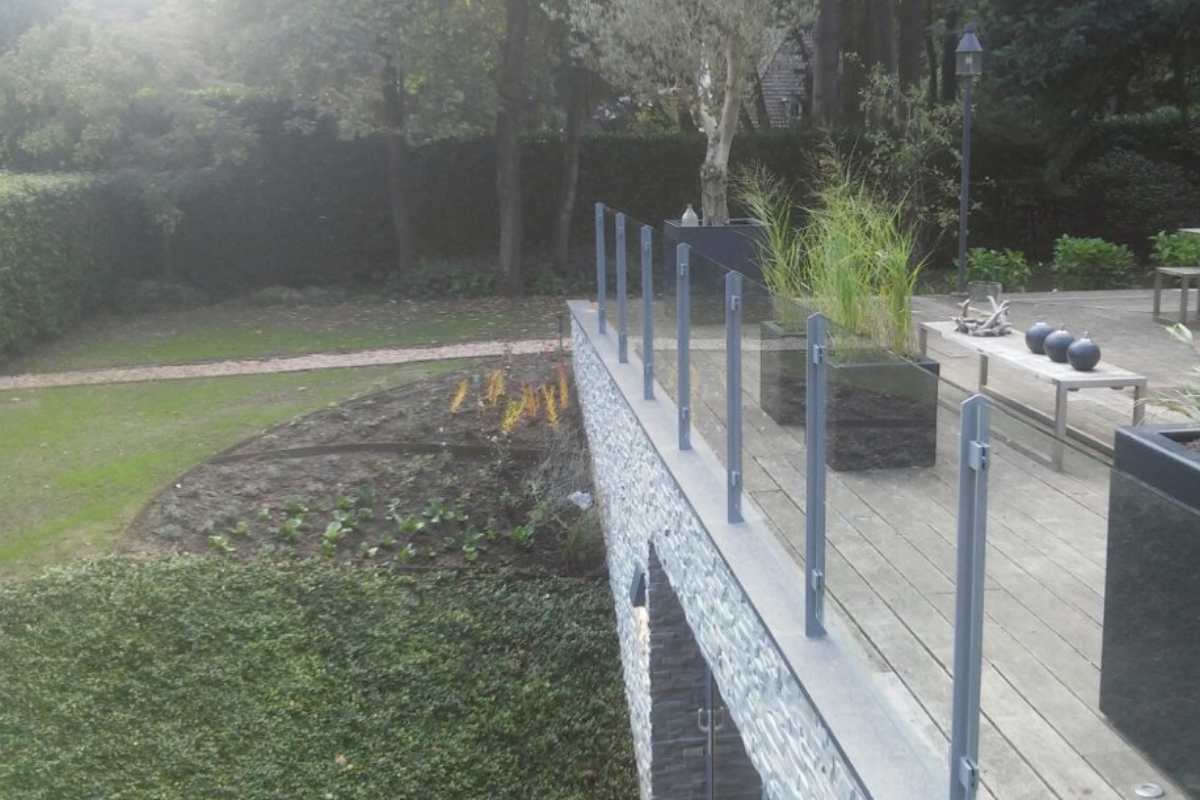 Glazen balustrade in Tubbergen
