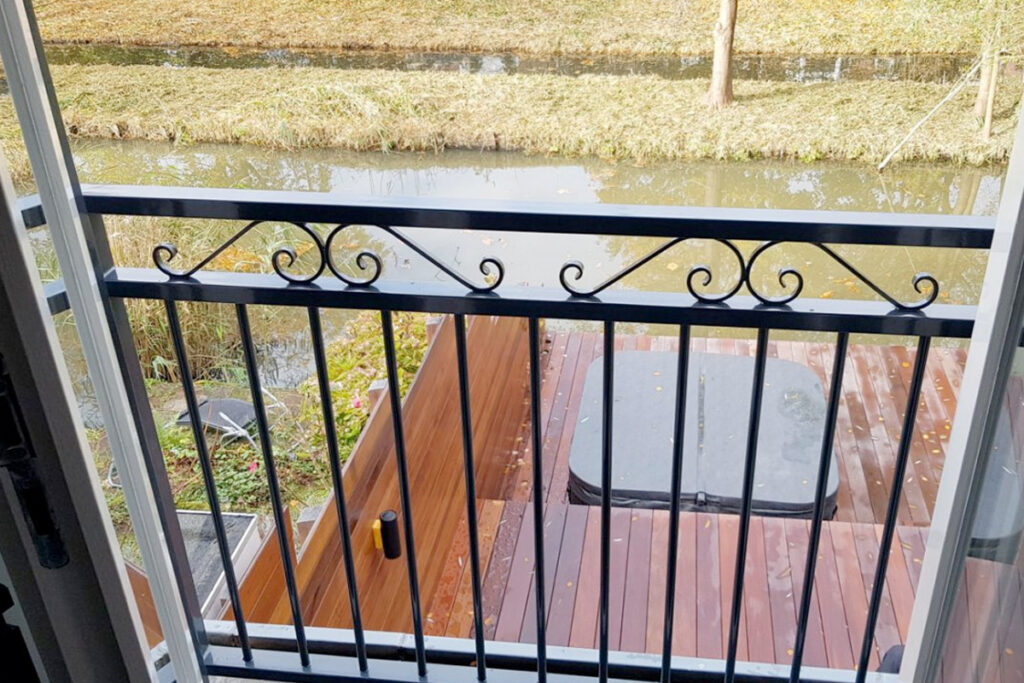 Franse balkons in Enschede