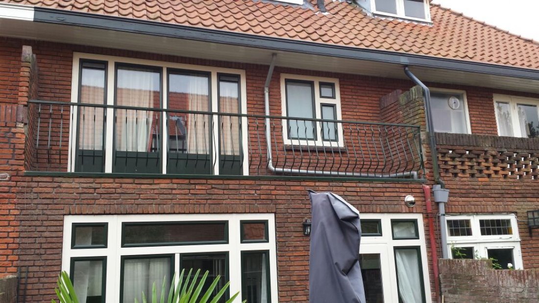 Frans Balkon Buikspijl Rijssen