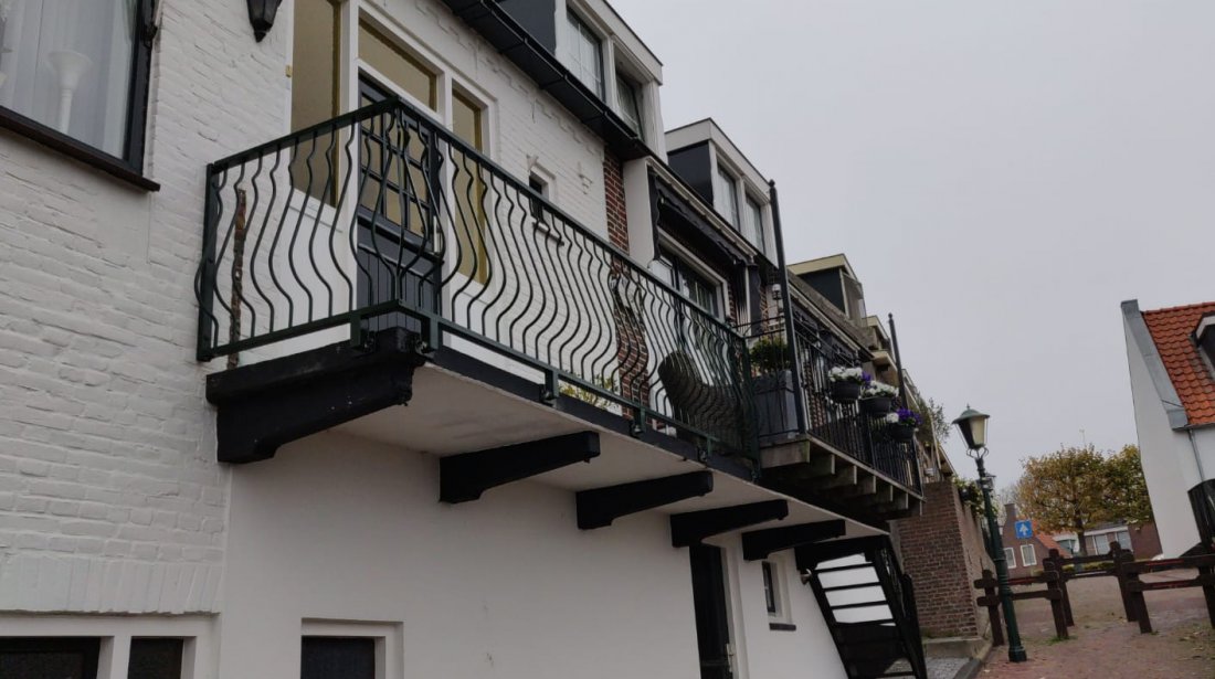 Frans Balkon Buikspijl Rijssen