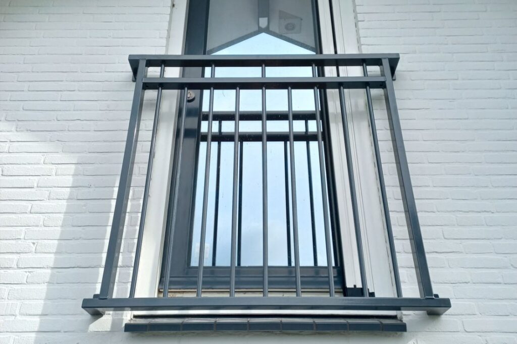 Franse balkons in Raalte
