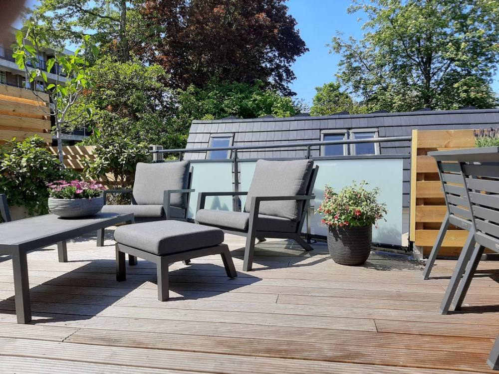 Glazen Balustrade G04 op een balkon