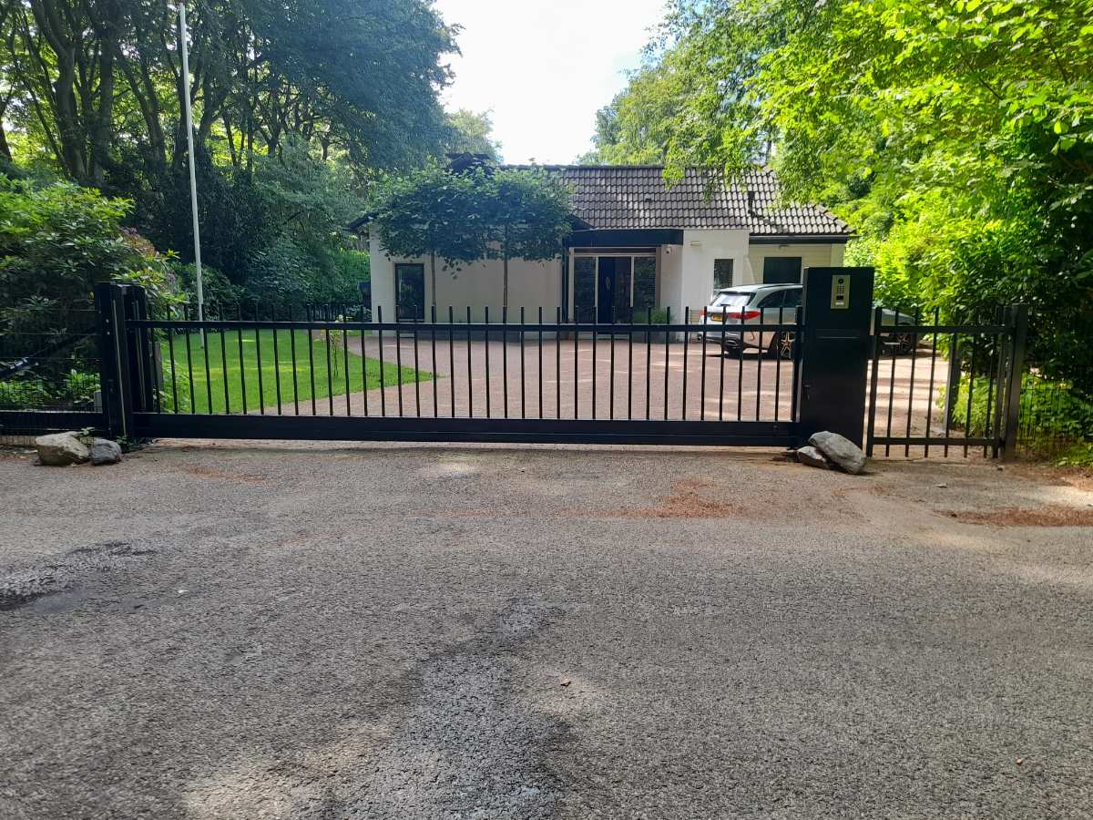 Stalen sierpoort op maat