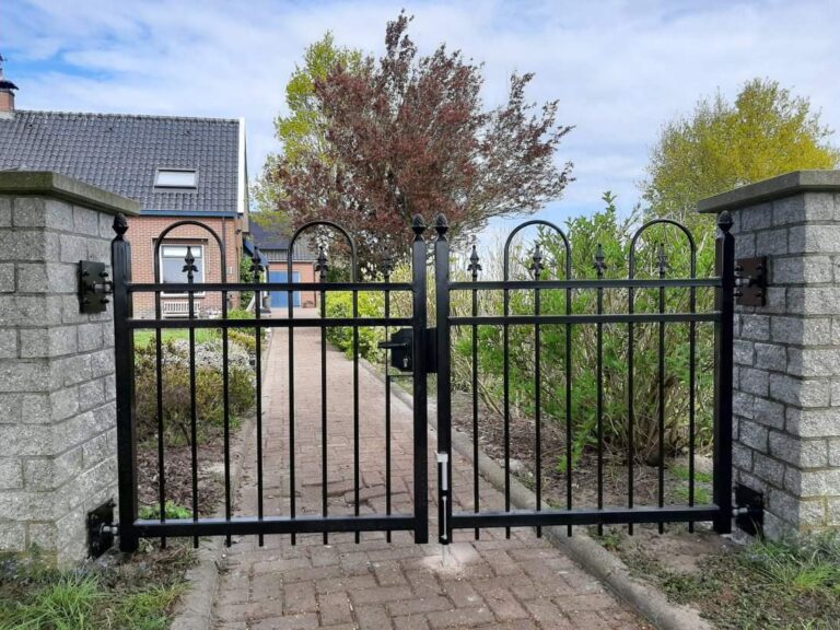 Sierpoort van staal op maat