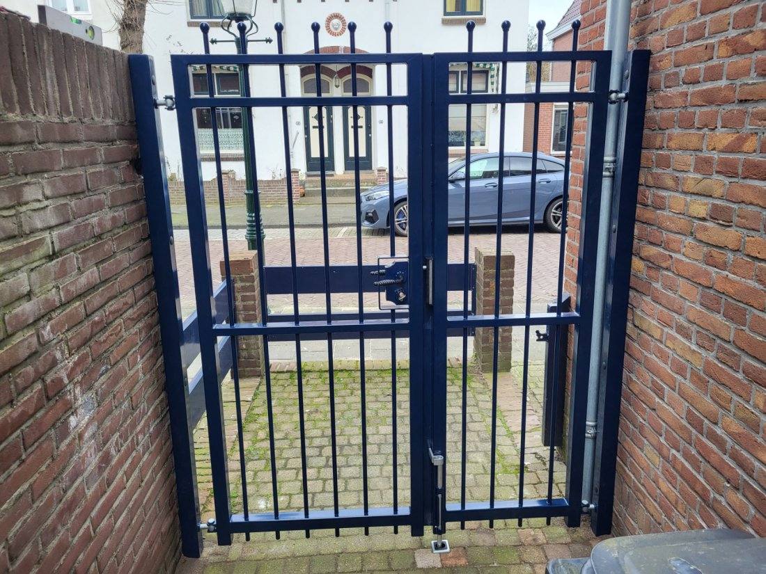 Stalen looppoort op maat