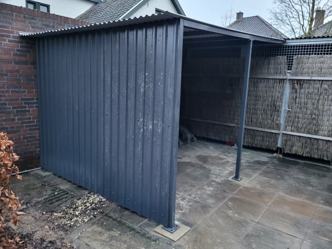 Stalen berging op maat